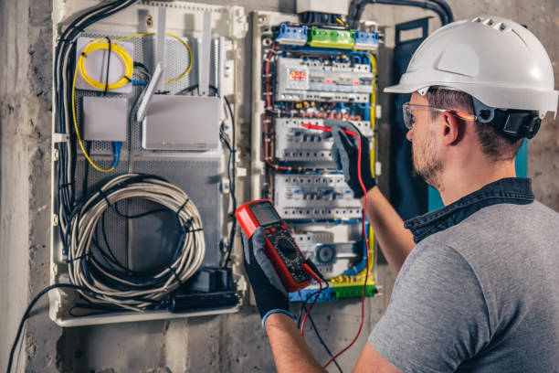 Best Local Electrician Companies  in Woodland, WA